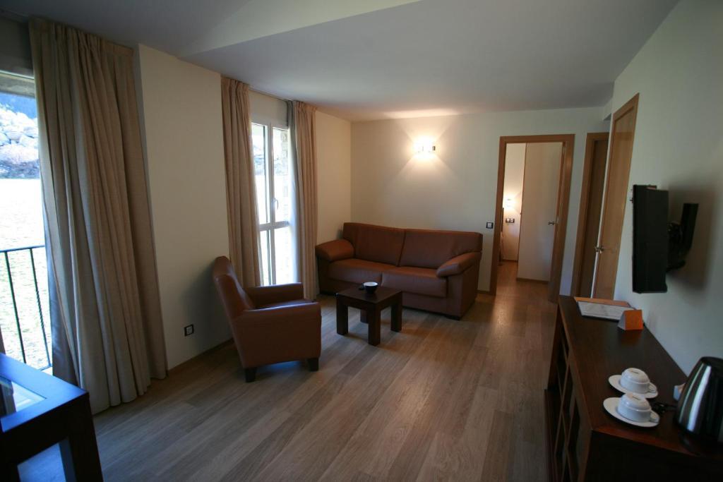 Suite Spa Access,917564956:JPEG